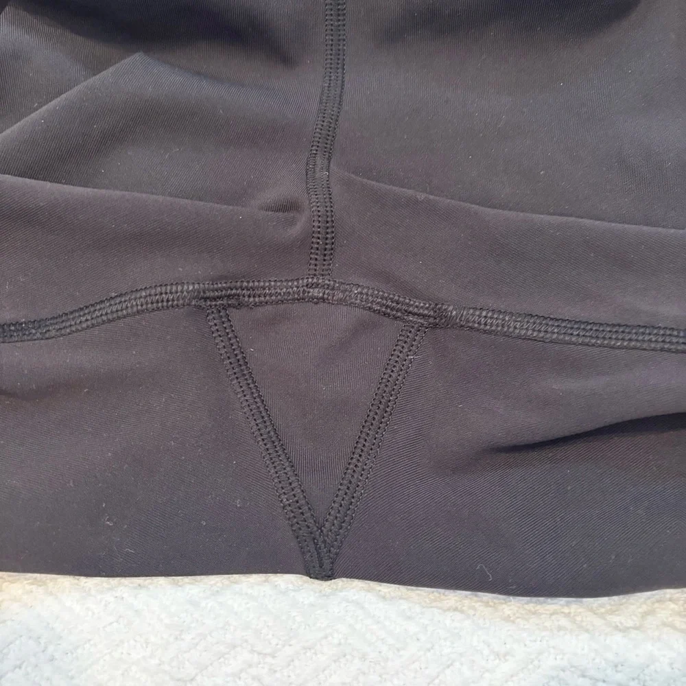 Lululemon Wunder Under Black Crop Leggings Size 6 Mesh Detail Drawstring Pockets